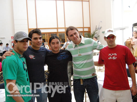 Brasileiros reunidos durante o break (LAPT Punta Del Este) /CardPlayer.com.br