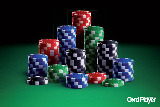 Jogo short stack em torneios de poker