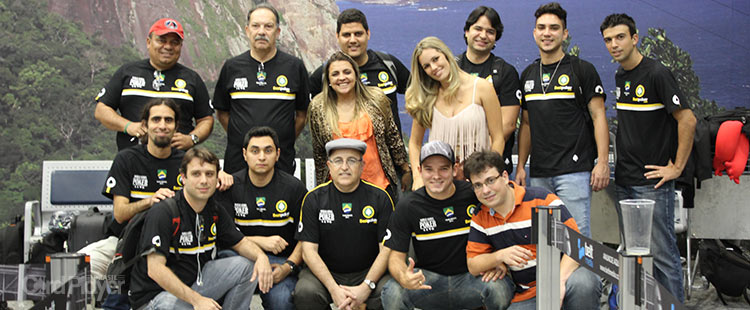 (CAPA) EDIÇÃO 72: BestPoker Team Brazil - O Que Acontece em Vegas, Não Fica em Vegas!